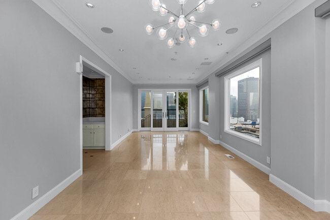 Building Photo - 795 Pine