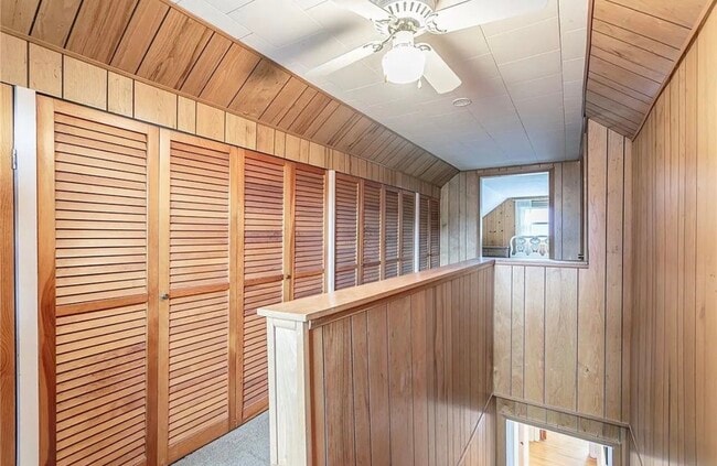 Building Photo - 26 Garden Dr