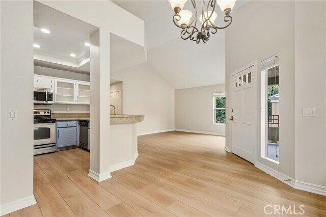 Building Photo - 5 Rice Aisle