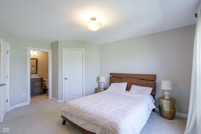 Building Photo - 14375 Trahan Dr