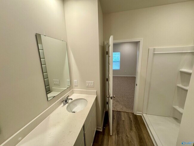 Building Photo - 3240 Cool Spgs Ave SW