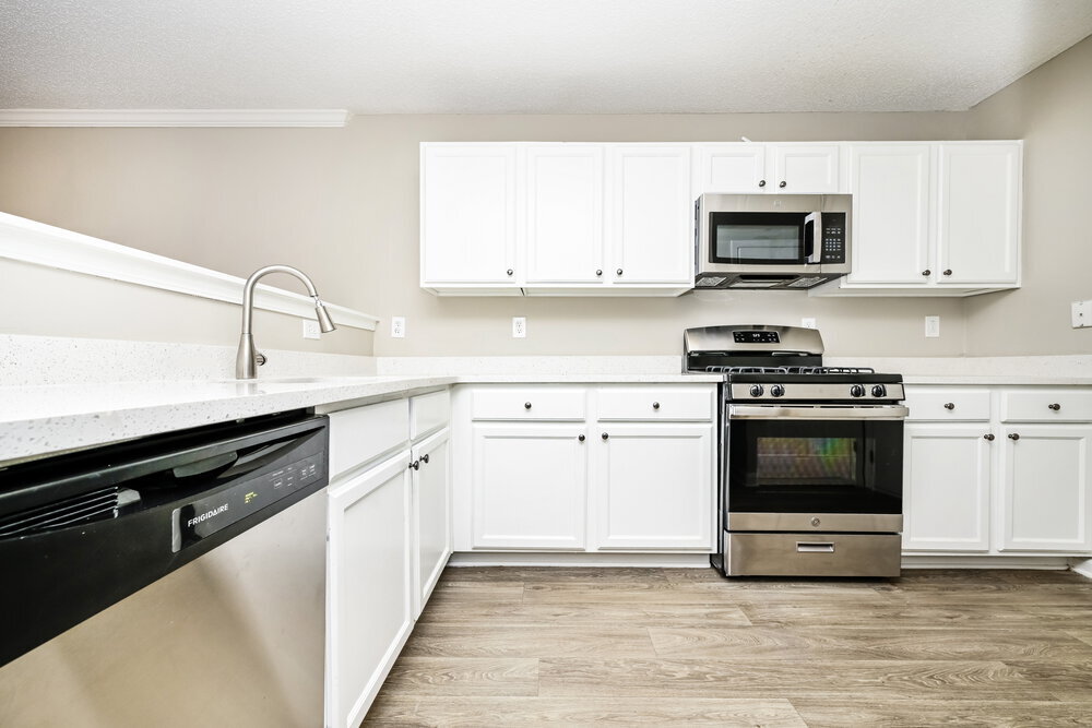 Building Photo - 675 Barshay Dr