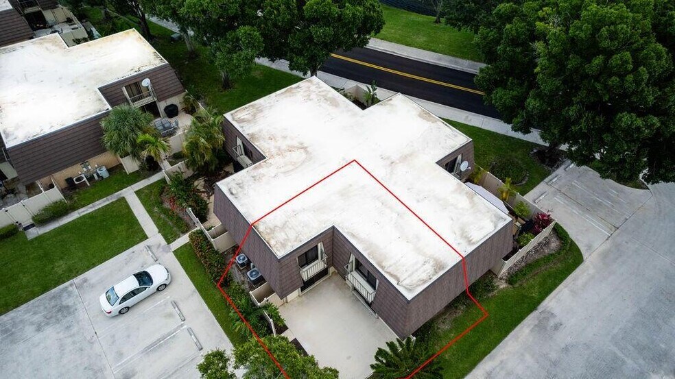 Building Photo - 7424 74th Way