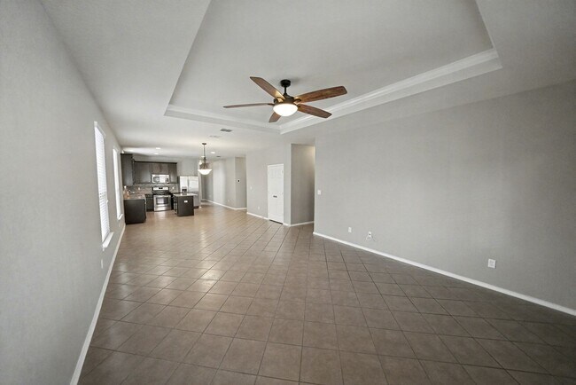 Building Photo - Beautiful Home in the Highly Desirable Ala...