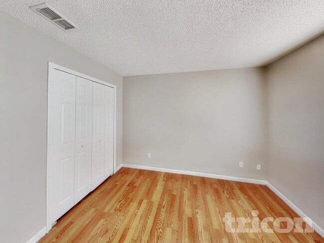 Building Photo - 335 Heritage Estates Ln