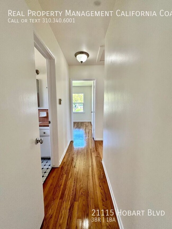 Building Photo - 21115 Hobart Blvd