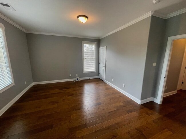 Building Photo - 556 Althea Ln
