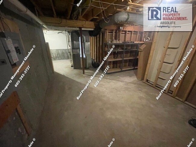 Building Photo - Beautiful 4 Bedroom Condo