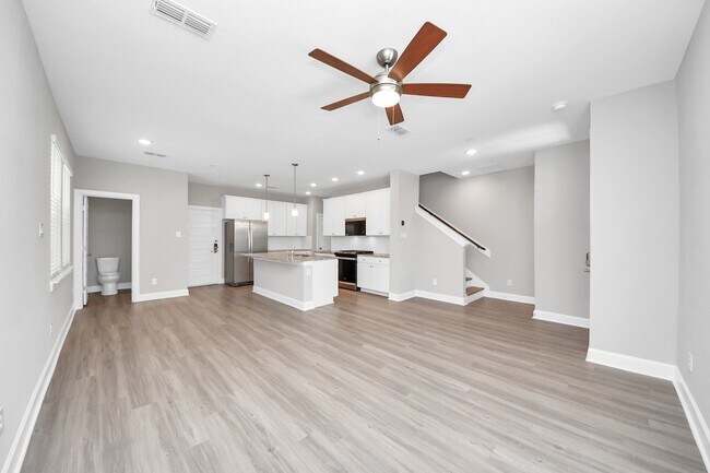 Building Photo - 5300 Berkeley Knl Cir