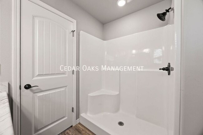 Building Photo - 26 Hillswick Ln