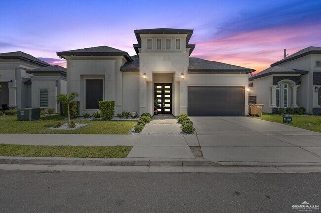 Building Photo - 18 E Mayhem Dr