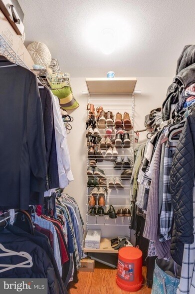 Building Photo - 616 E Street NW Unit 321