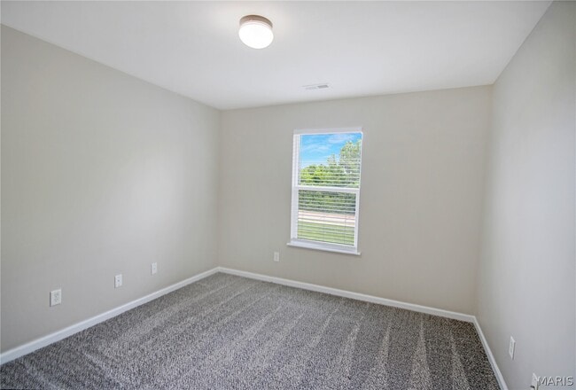 Building Photo - 143 Stonewall Creek Dr