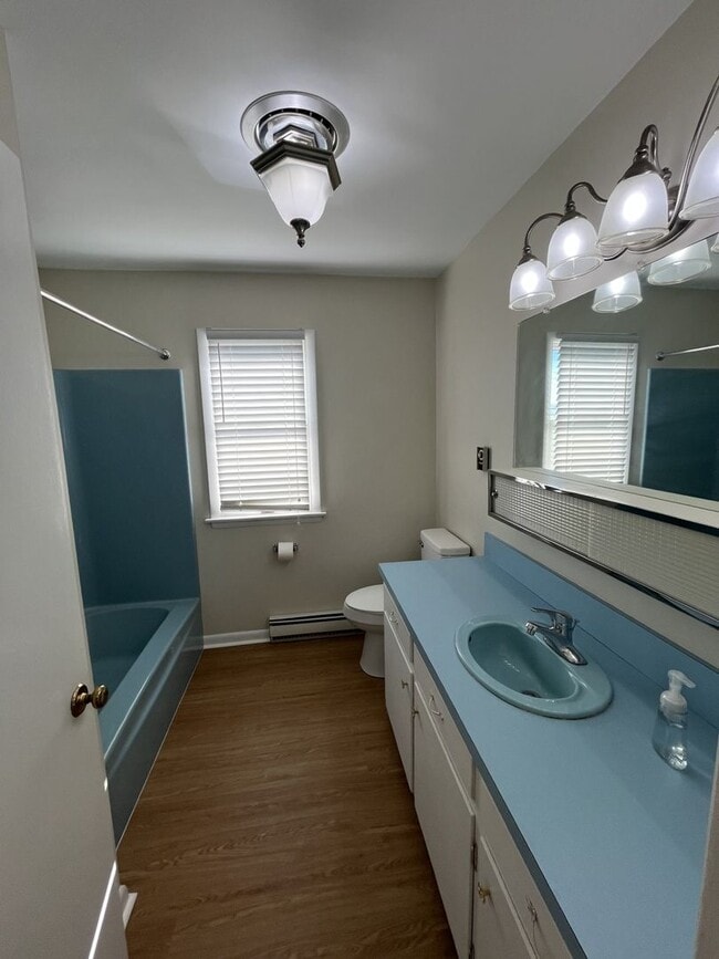 Building Photo - 8298 Scenic Dr