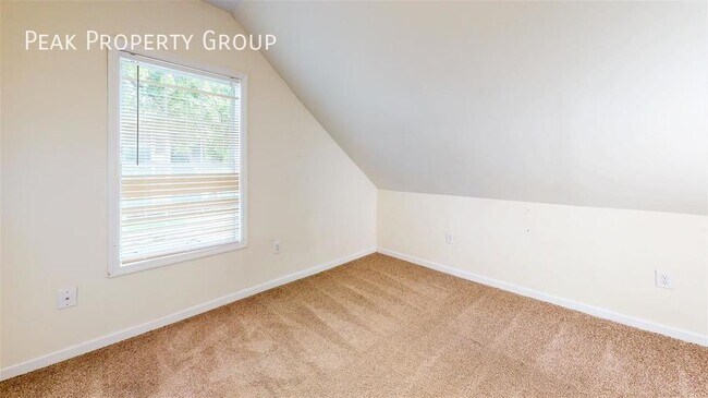 Building Photo - 41 McMillen Ave