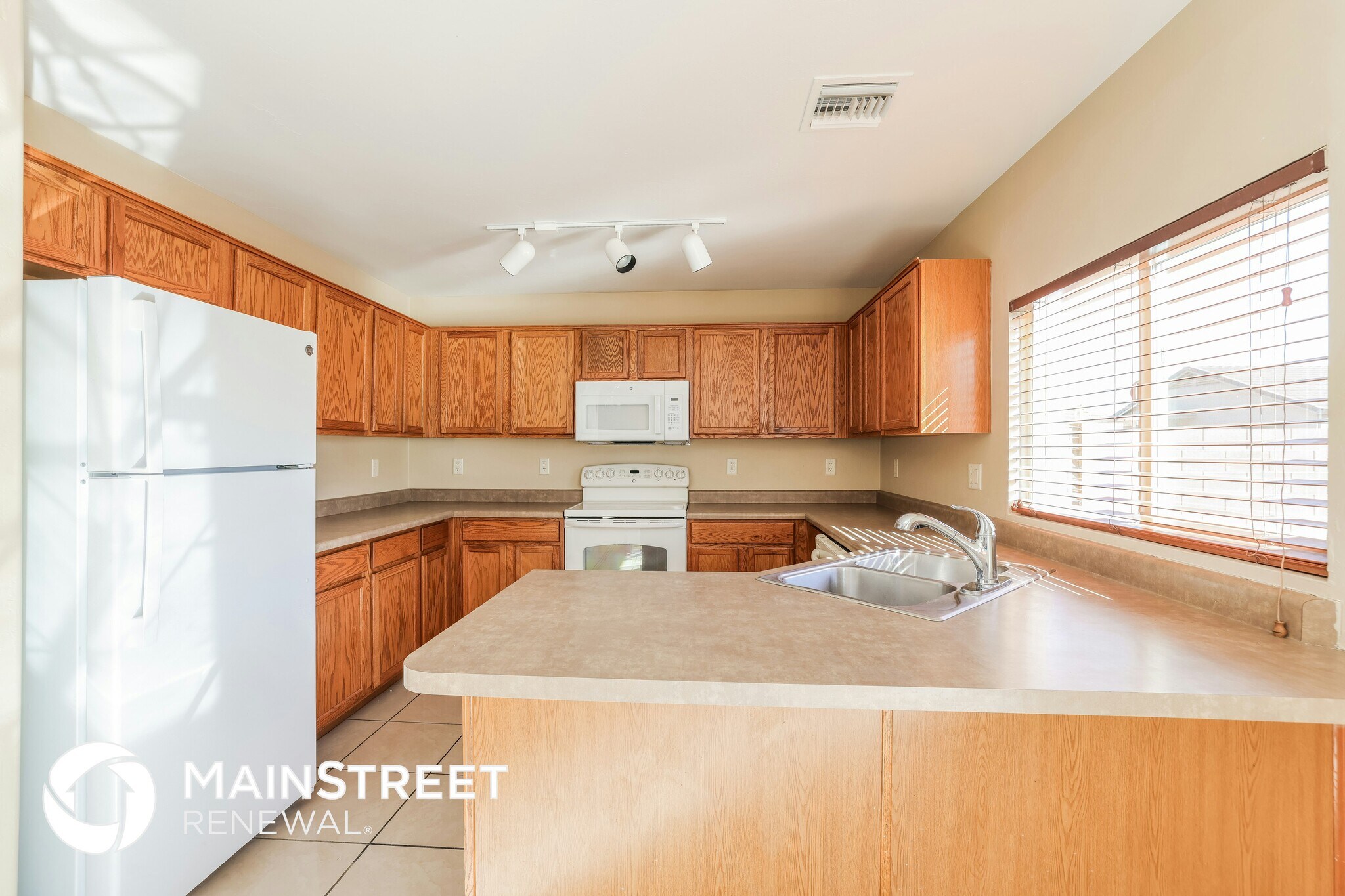 Building Photo - 4156 E Agate Knoll Dr