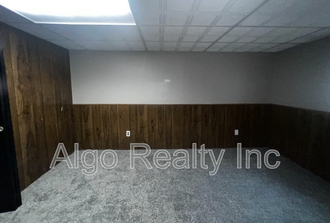 Building Photo - 7725 Tessman Dr