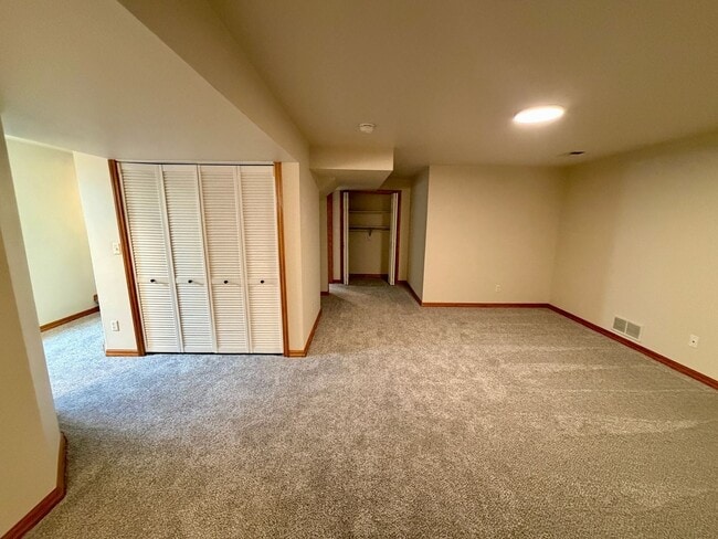 Building Photo - 3339 35th St