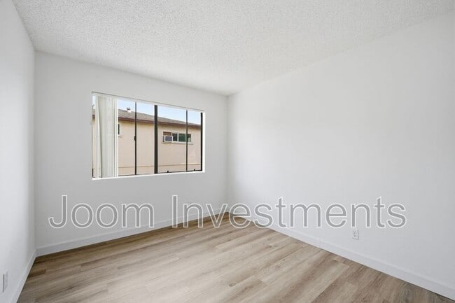 Building Photo - 1527 S Palm Ave