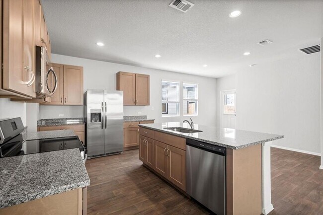 Building Photo - 2607 Totley Rd