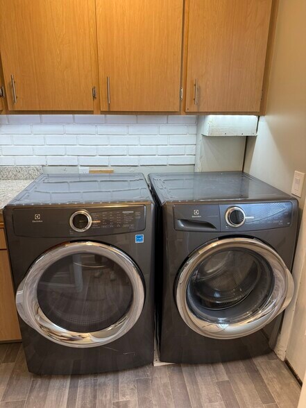 Laundry - 5 Harris St