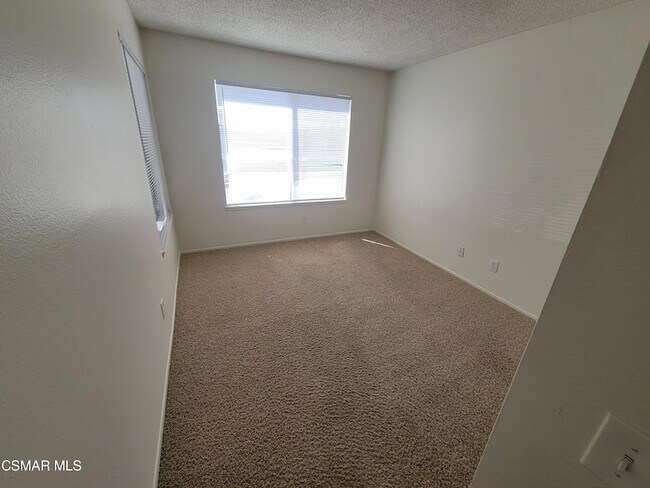 Building Photo - 1748 Sinaloa Rd