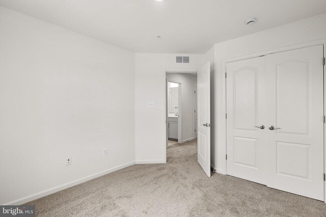 Building Photo - 8256 Longford Rd