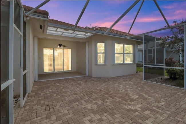 Building Photo - 9183 Bay Point Cir