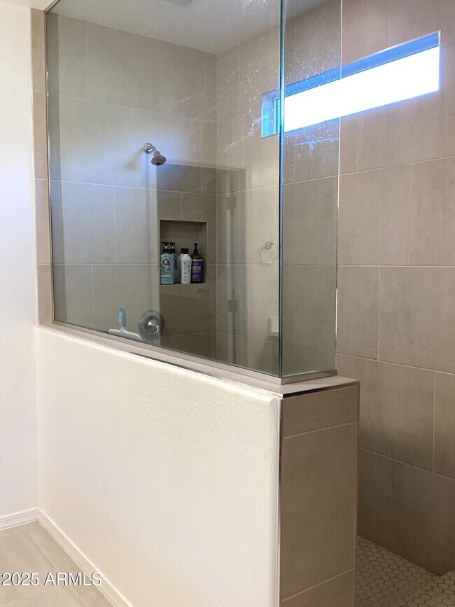 Building Photo - 12751 W Ocotillo Rd