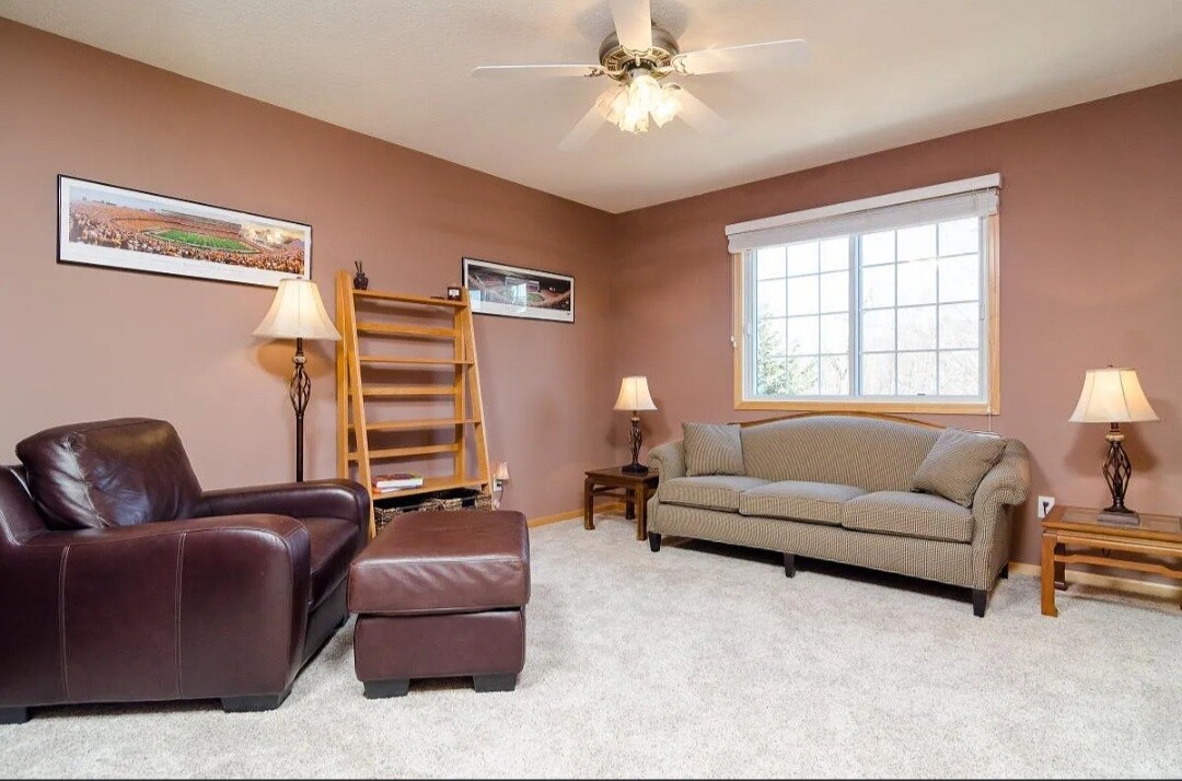 Building Photo - 17756 96th Ave N