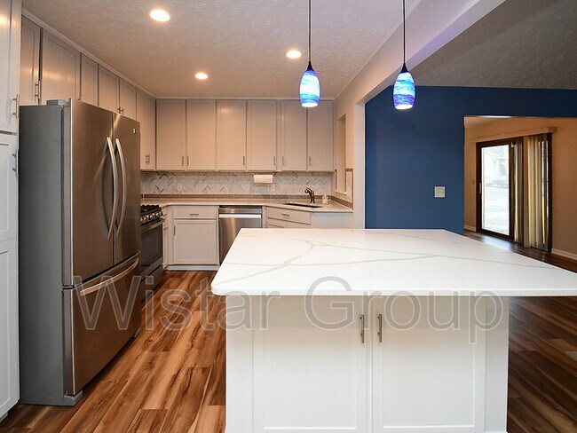 Building Photo - 16105 Arbor Ct