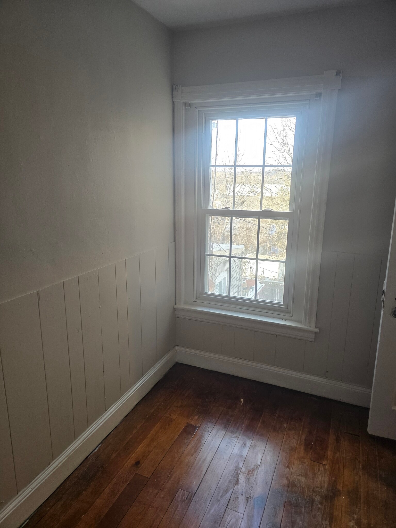 Building Photo - 521 W Greenleaf St