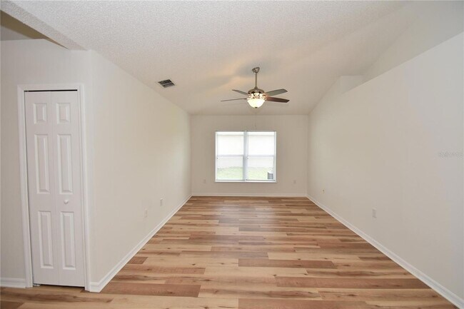 Building Photo - 14 Ryley Ln