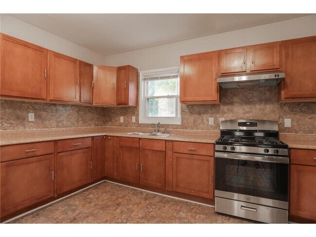 Building Photo - 4007 N Girard Ave