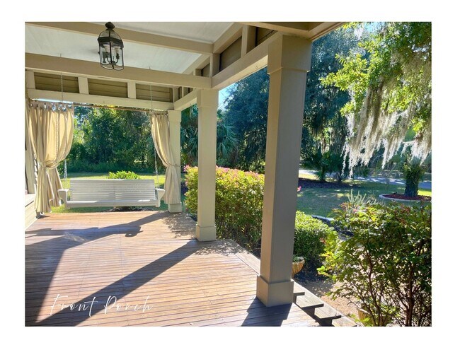 Building Photo - 208 Bartlett St