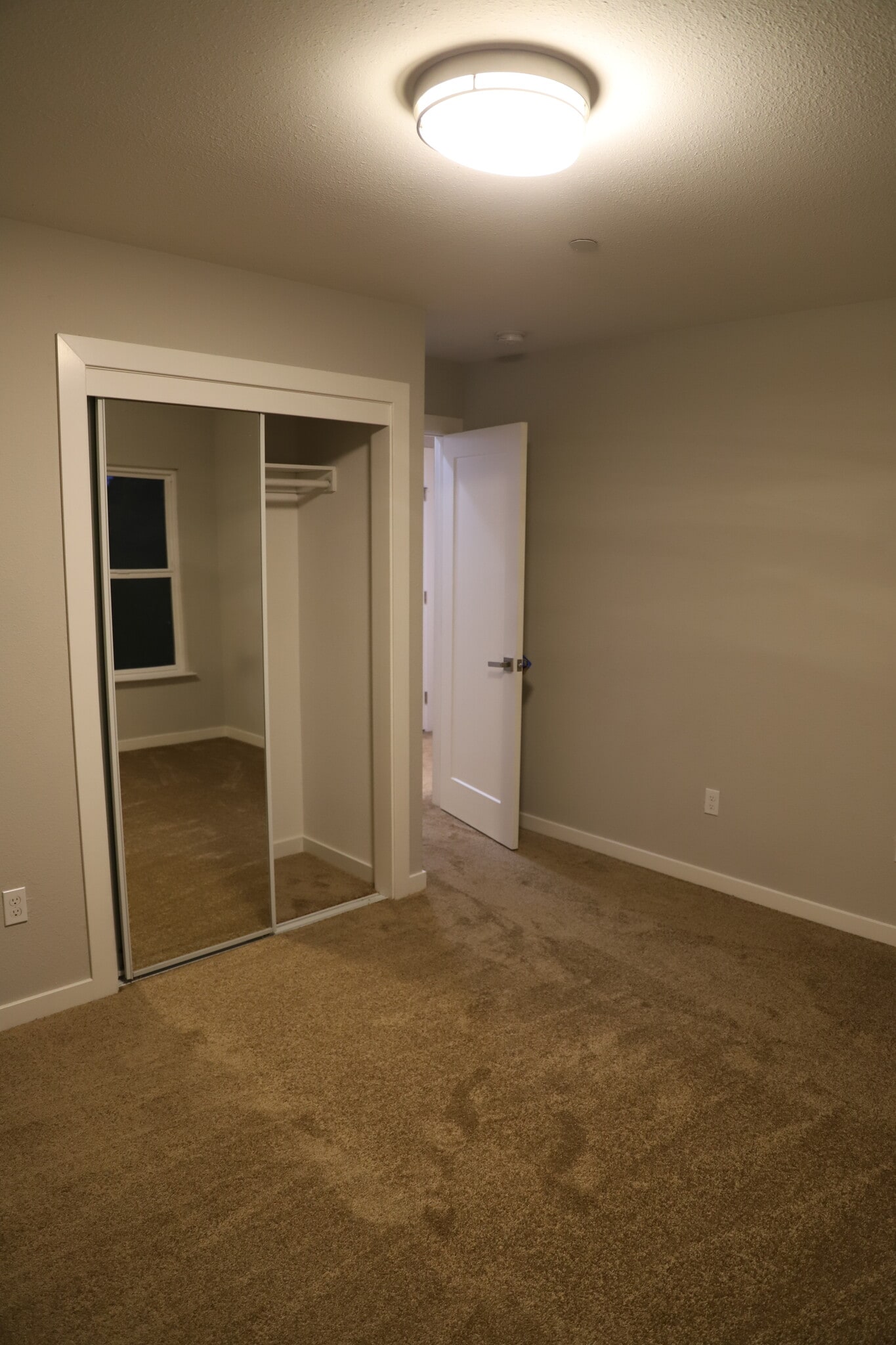 Building Photo - 3225 Clayton Rd