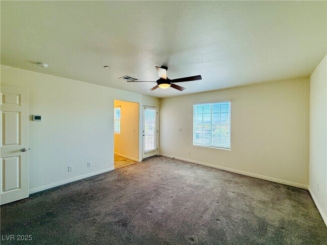 Building Photo - 460 Ylang Pl