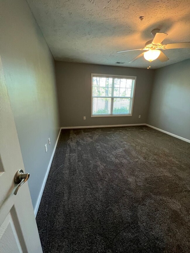 Building Photo - 3310 Harbour Pointe Pl