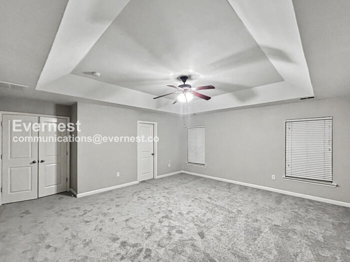 Building Photo - 3628 Hampshire Park Way