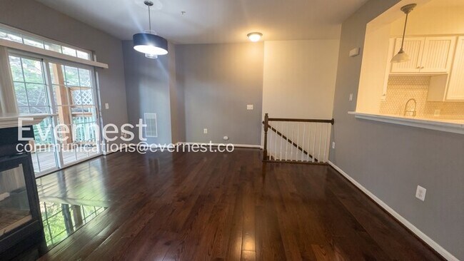 Building Photo - 1857 Cedar Cove Way