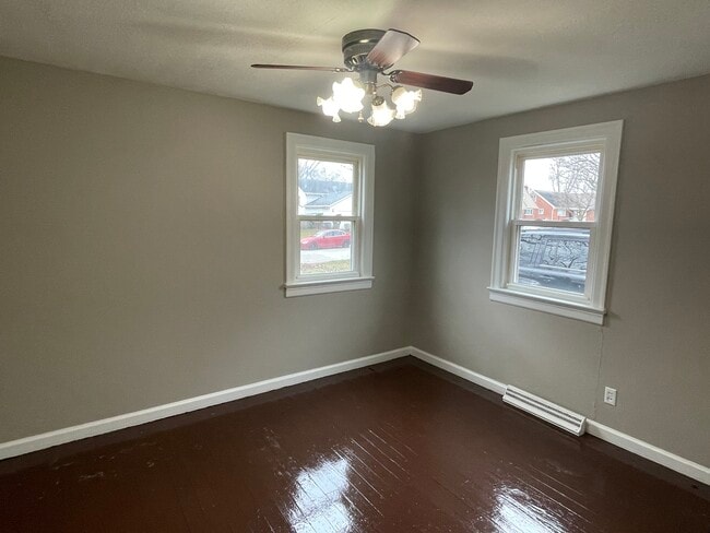 Building Photo - 1729 Windemere Dr