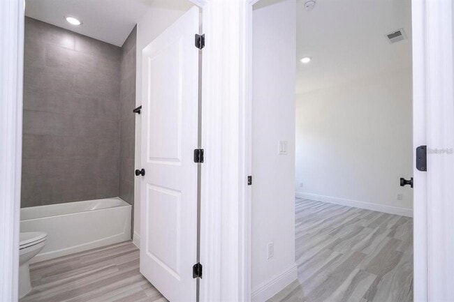 Building Photo - 3211 SW 128th Street Rd