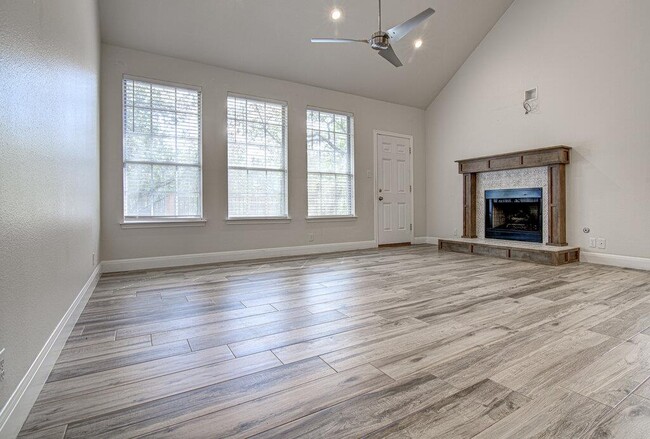 Building Photo - 6203 Spicebrush Cove