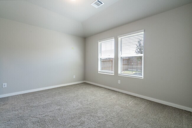 Building Photo - 18615 Century Pne Ln