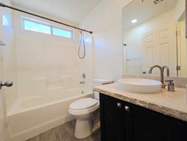 Building Photo - GORGEOUS 4BD/3BA IN SILVERADO RANCH