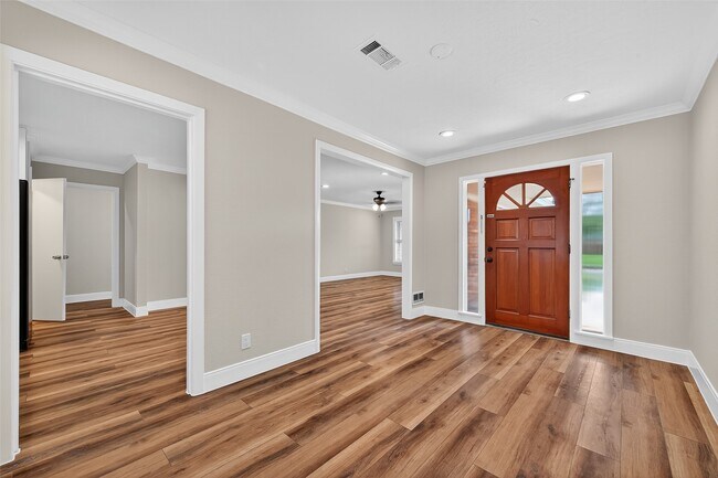 Building Photo - 4038 Cheena Dr