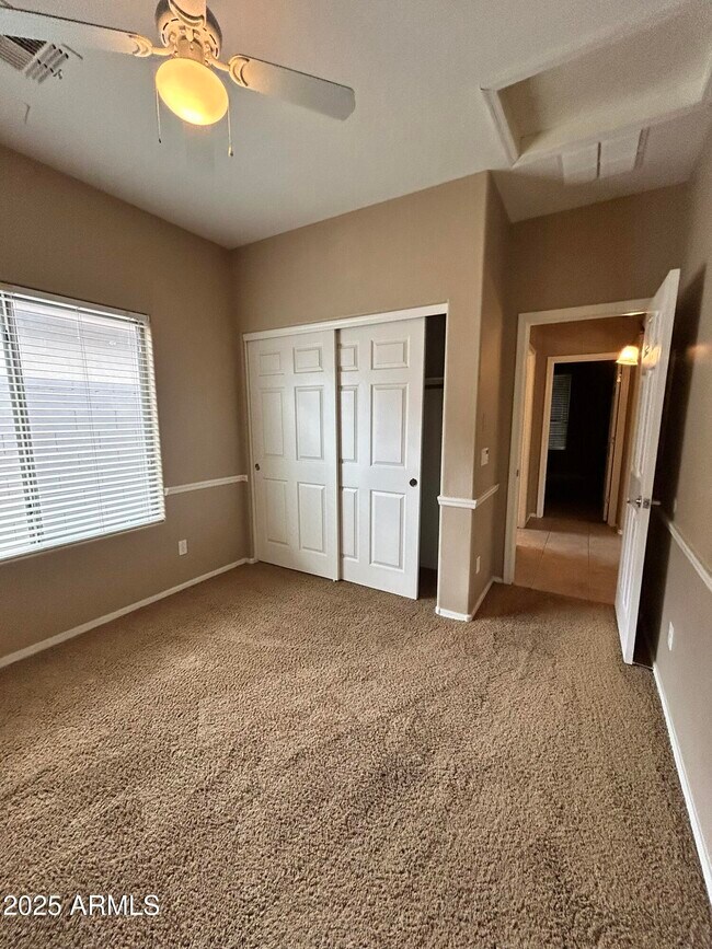 Building Photo - 45168 W Mescal Dr
