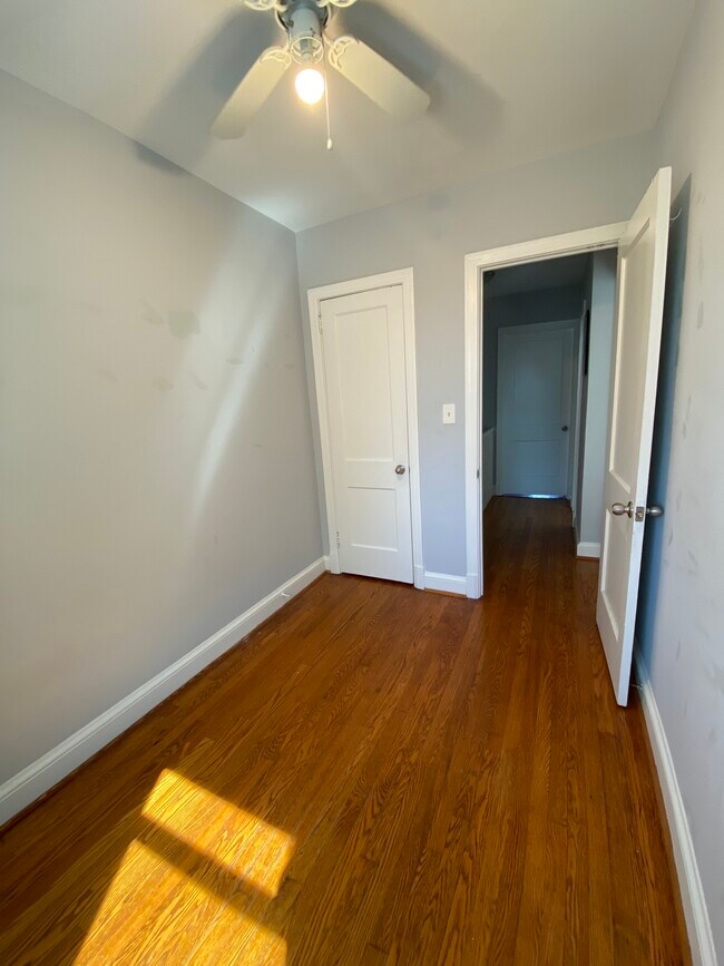 Bedroom 2 - 1723 Lang Pl NE