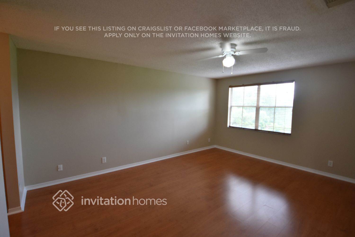 Building Photo - 8385 SW 42nd Ct