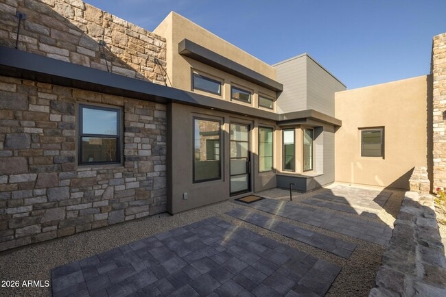 Building Photo - 13290 E la Junta Rd